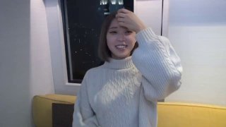 多囊卵巢综合症老婆在车上嗨起来了